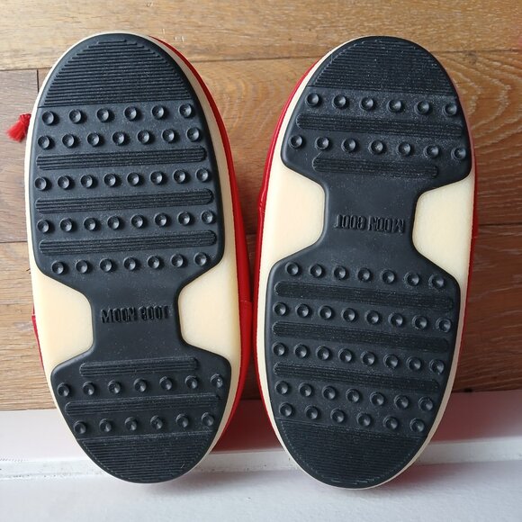 Moon Boot Unisex Icon Evolution Pump Size 39-40 (7-7.5) - Picture 11 of 11